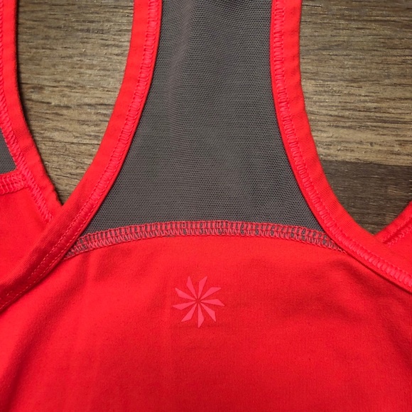 Athleta Workout Tops - Picture 8 of 8